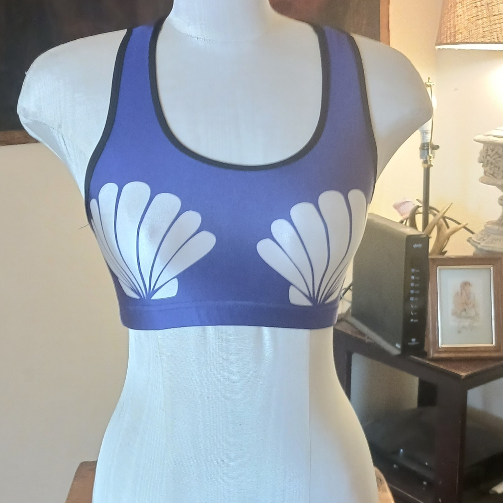 Lotus leggings medium shiny spandex sea shell sports bra purple black white